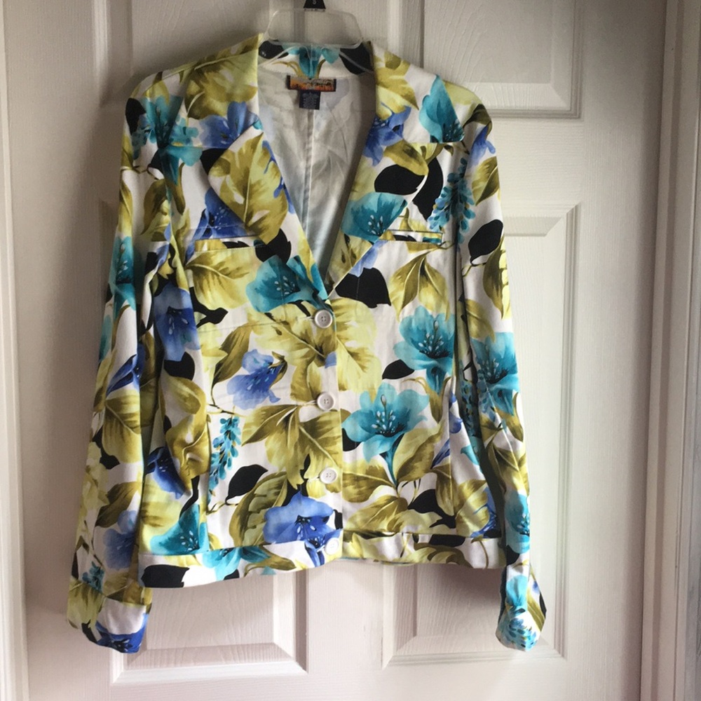 Ladies button down jacket